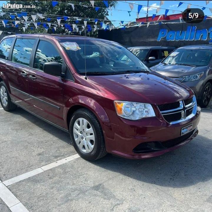 Dodge Grand Caravan 2017 vehículo familiar en República Dominicana