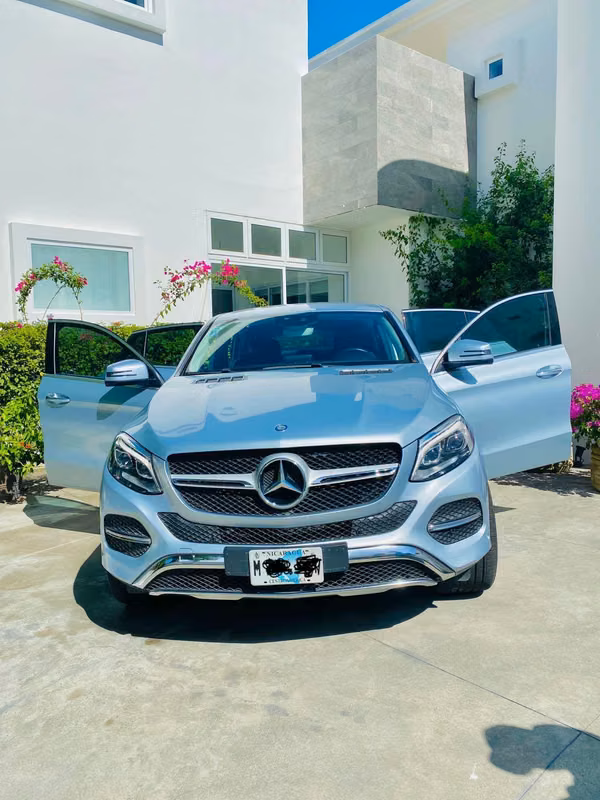 Mercedes-Benz GLE 43 AMG 2017 SUV de lujo en República Dominicana