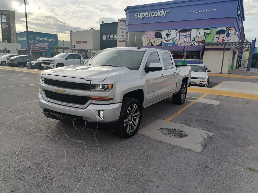 Chevrolet Silverado 1500 LT modelo 2017 pickup