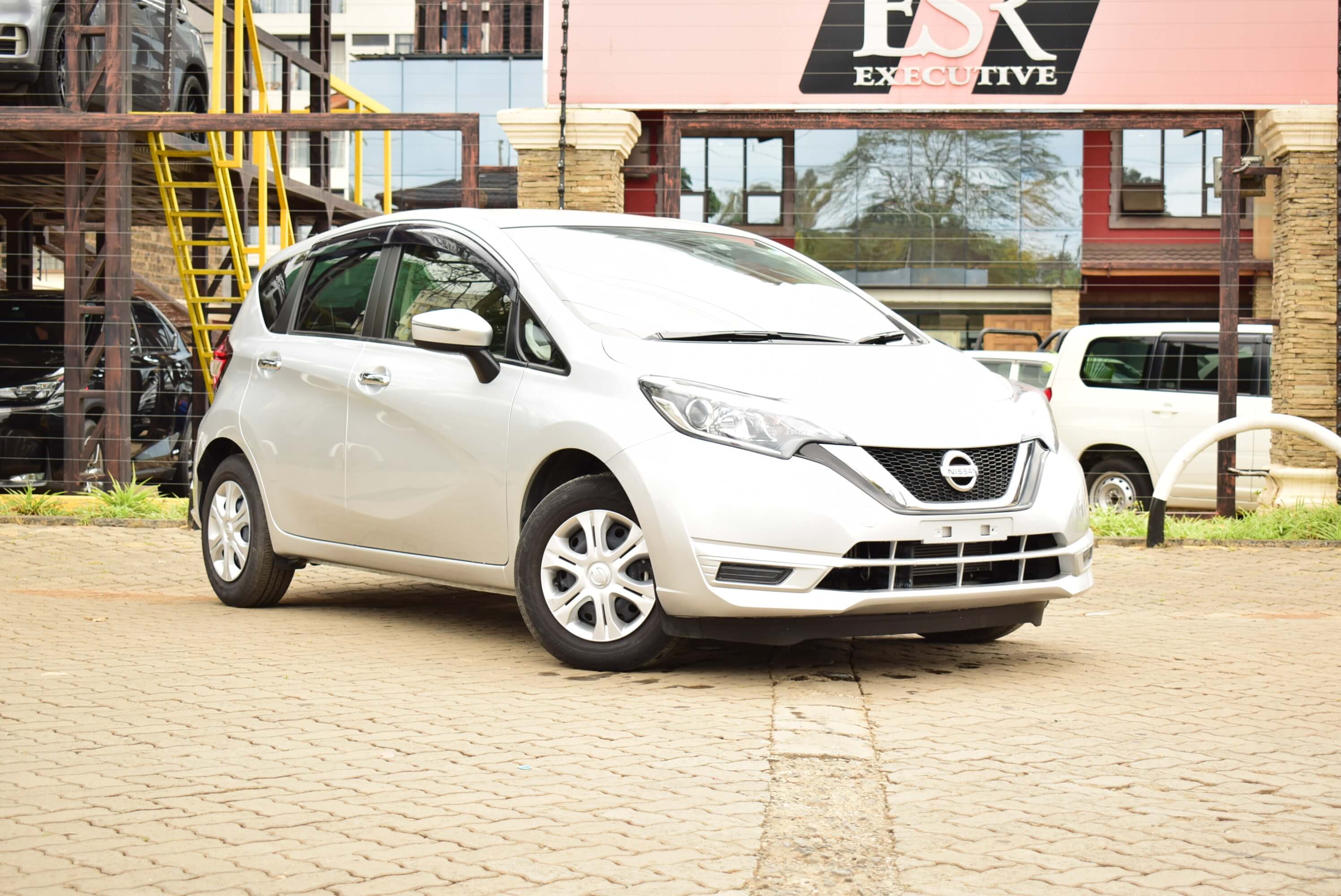 Nissan Note 2017 Hatchback en República Dominicana