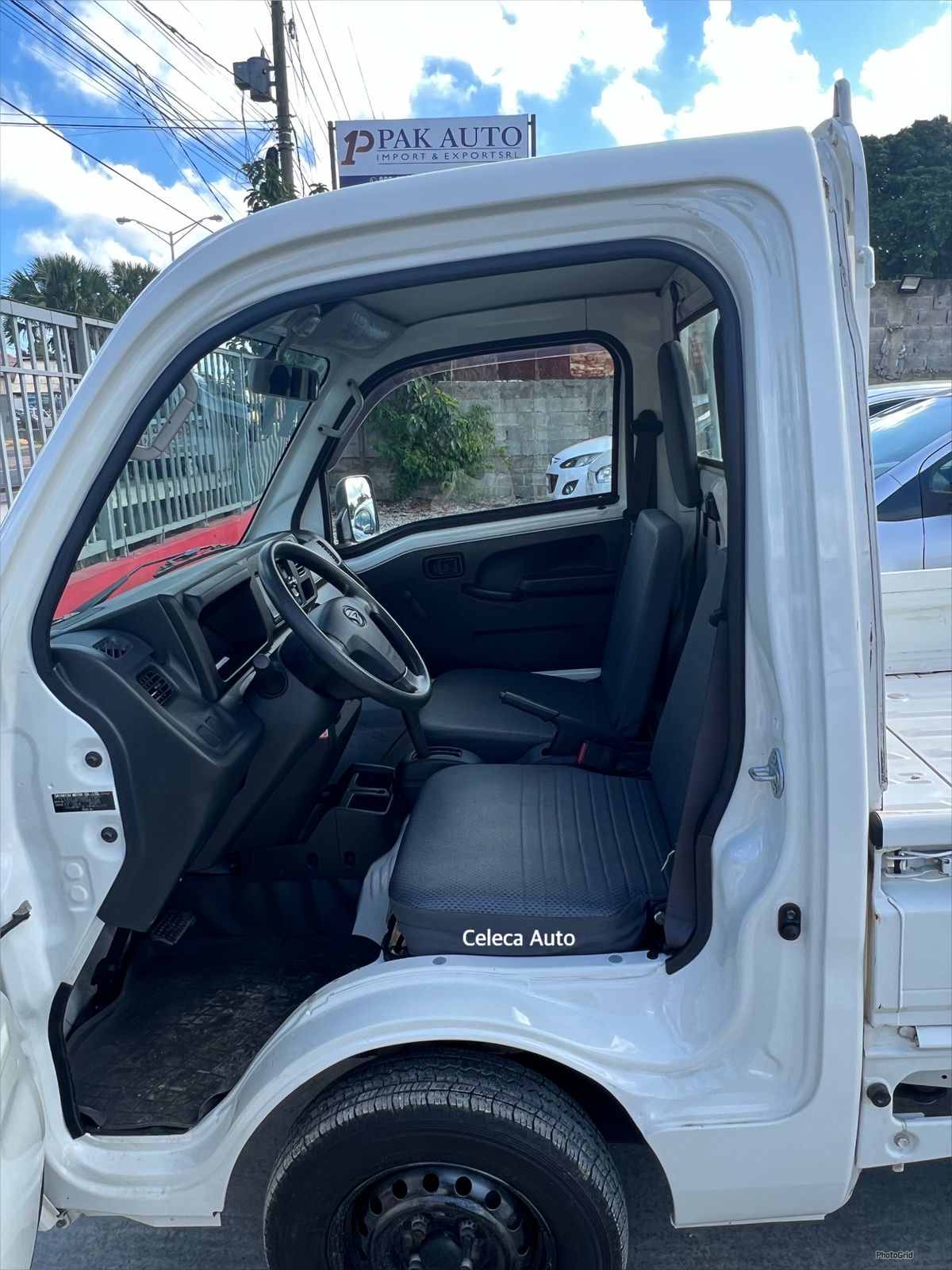 Daihatsu Hijet 2017 Camioneta Gasolina Azul en República Dominicana