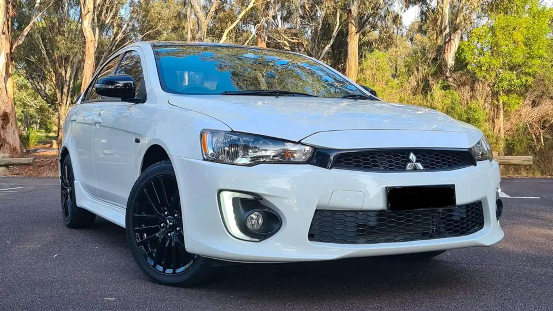 Mitsubishi Lancer 2017 Sedan Blanco en República Dominicana