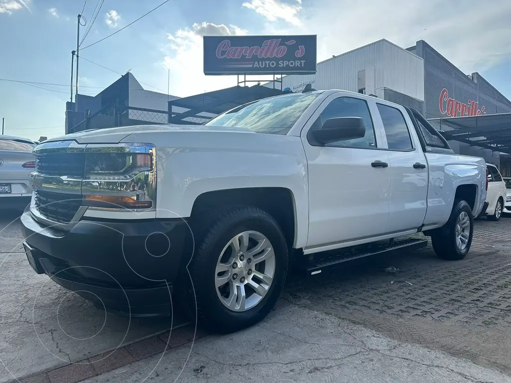 Chevrolet Silverado 2017 Camión de Carga Refrigerado Thermo King en República Dominicana