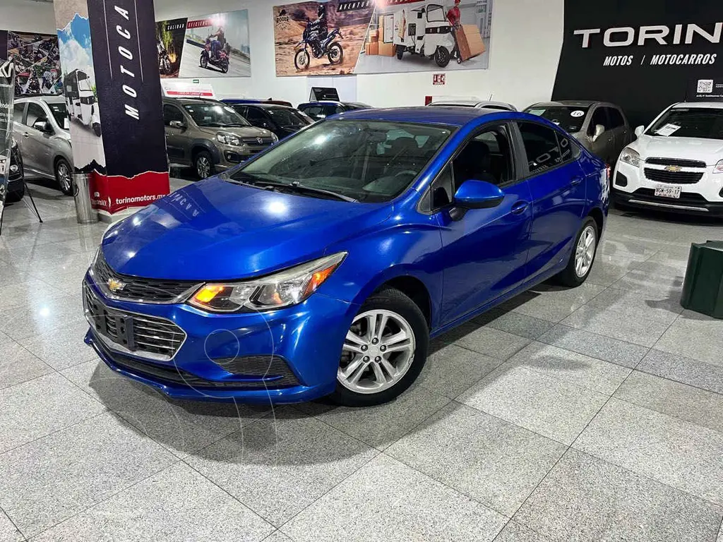Chevrolet Cruze LT modelo 2017 sedán