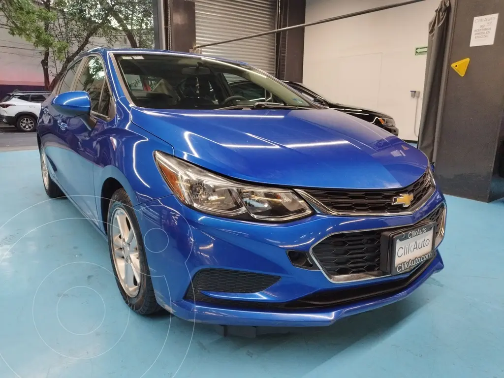 Chevrolet Cruze LT modelo 2017 sedán en República Dominicana