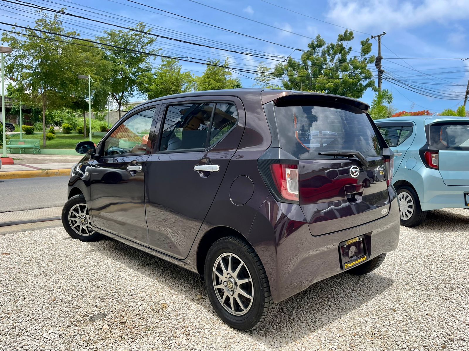 Daihatsu Mira 2017 Modelo Completo en República Dominicana