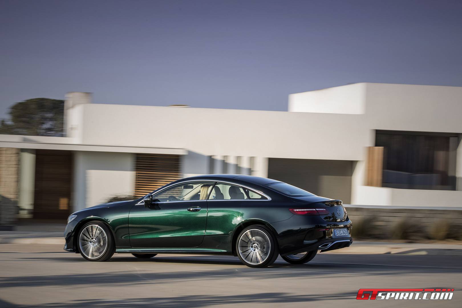 Mercedes-Benz Clase E 250 Modelo 2017 Sedán en República Dominicana