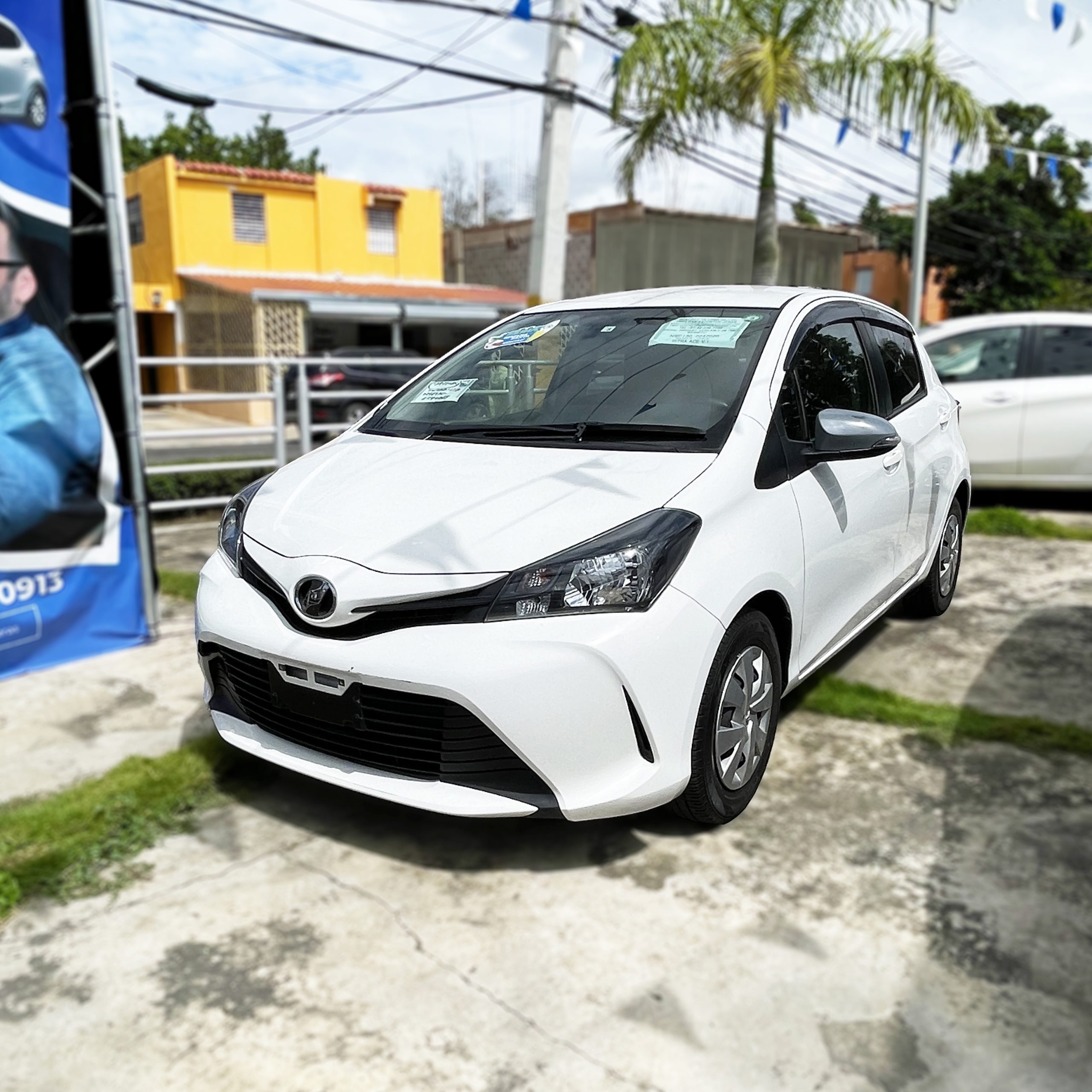 Toyota Vitz 2017 Hatchback Compacto en República Dominicana