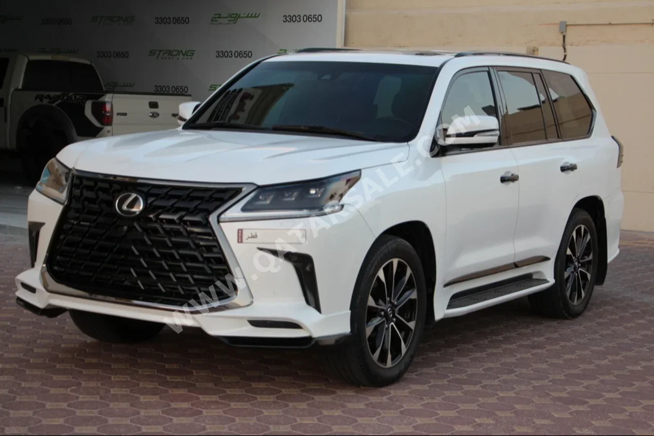 Lexus LX 570 2017 SUV de lujo