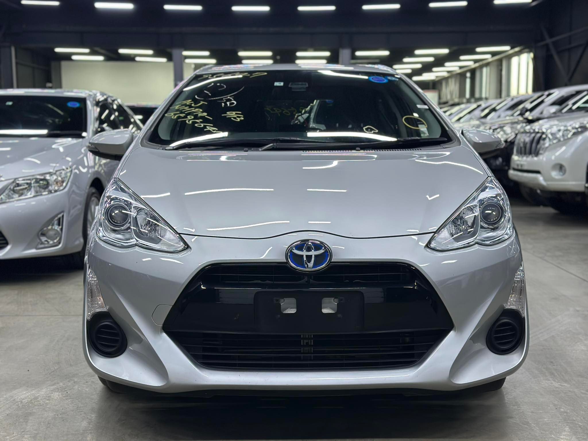 Toyota Aqua Híbrido Modelo 2017 Vehículo Ecológico en República Dominicana