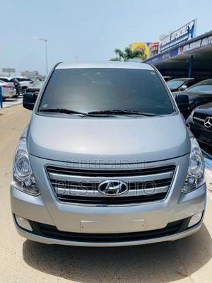 Hyundai Grand Starex 2017 modelo de vehículo