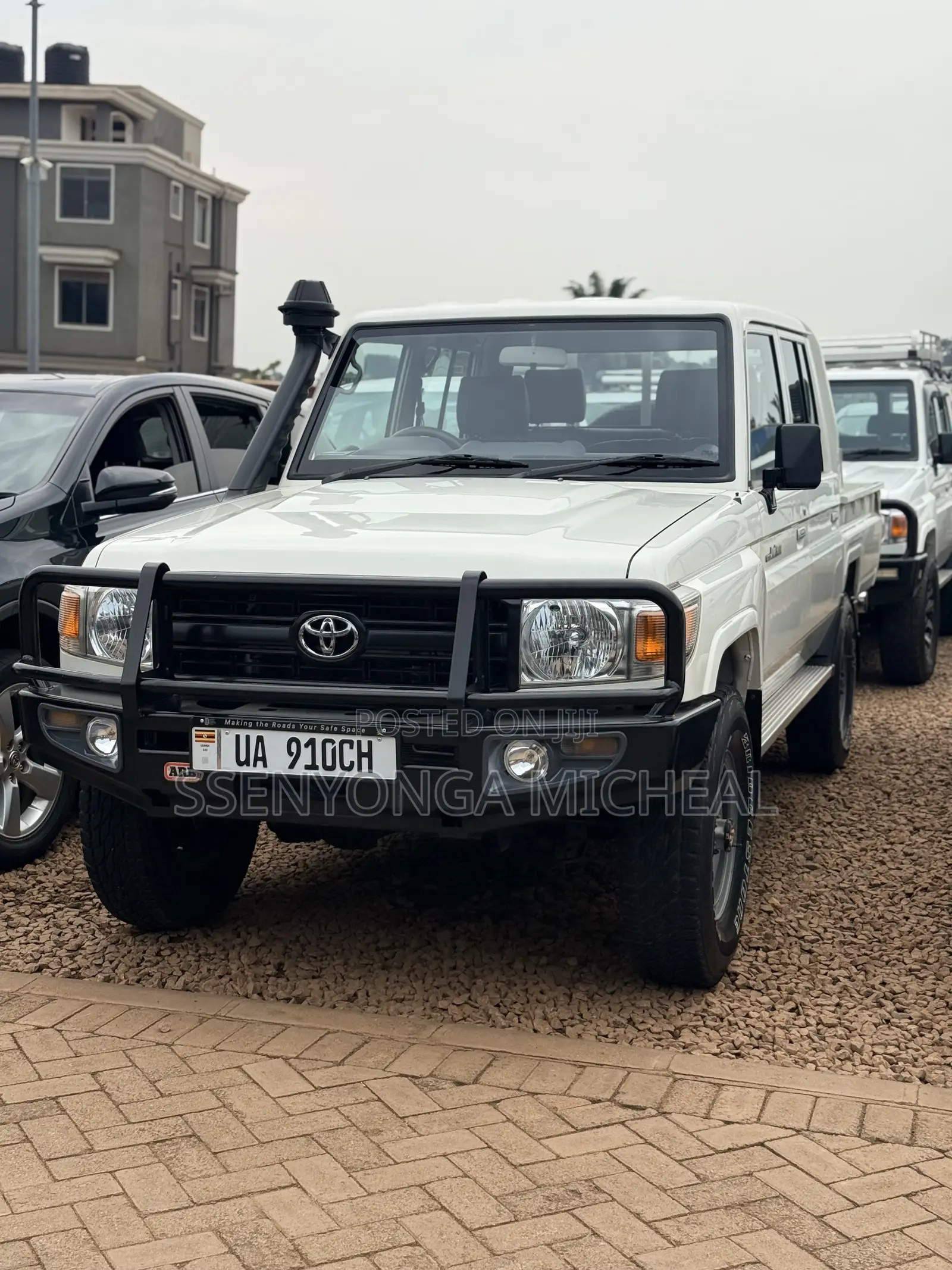 Toyota Land Cruiser modelo 2017 vehículo todoterreno