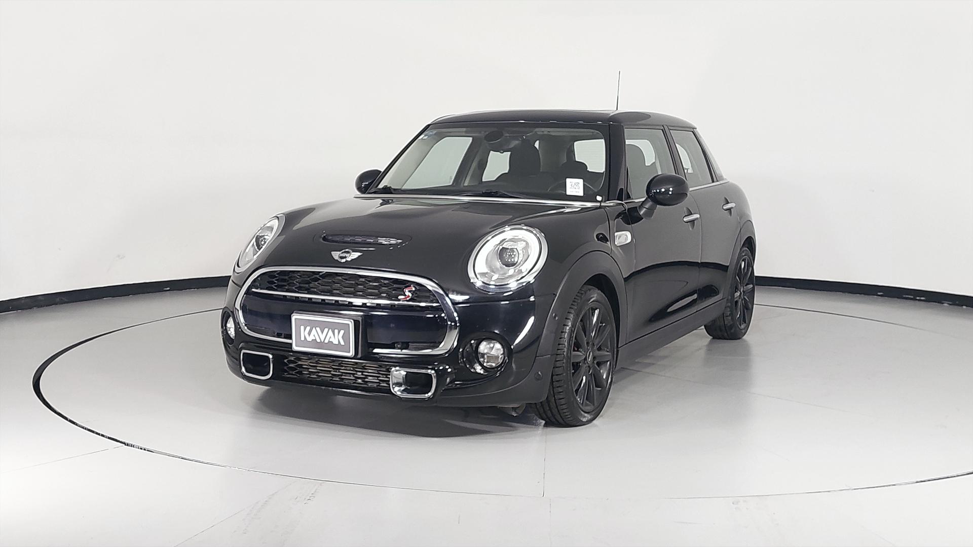 Mini Cooper 2017 Automóvil Compacto en República Dominicana