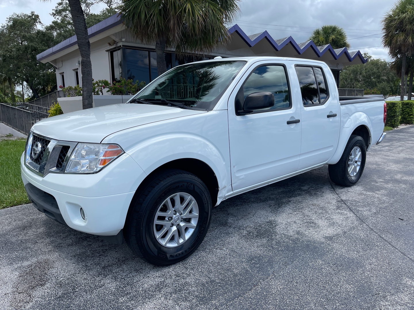 Nissan Frontier LE 2017 Camioneta Pickup