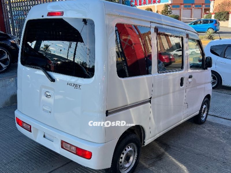 Daihatsu Hijet Furgón 2017