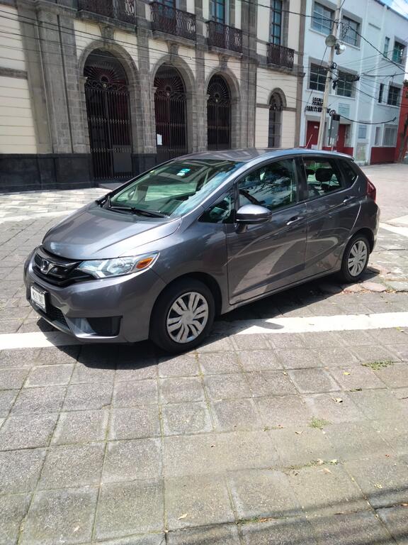 Honda Fit 2017 Modelo Compacto Automóvil en República Dominicana