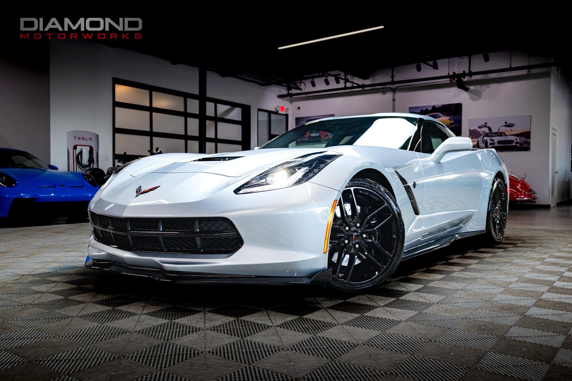 Chevrolet Corvette modelo 2017 coche deportivo en República Dominicana