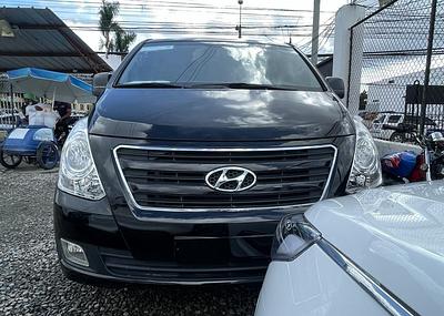 Hyundai Starex 2017 Van Diésel