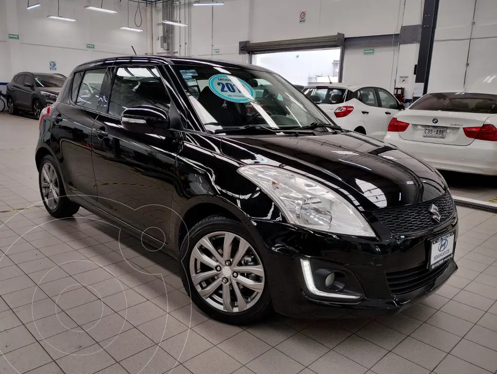 Suzuki Swift modelo 2017 coche compacto en República Dominicana