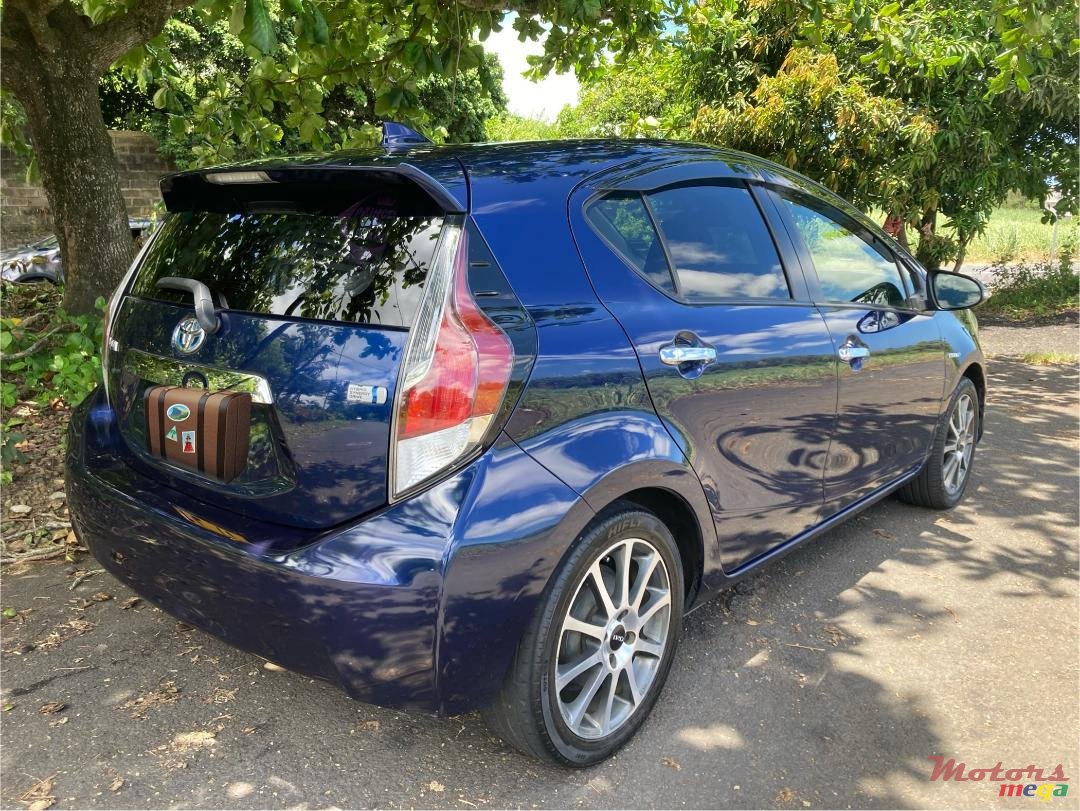 Toyota Aqua Híbrido Modelo 2017 en República Dominicana