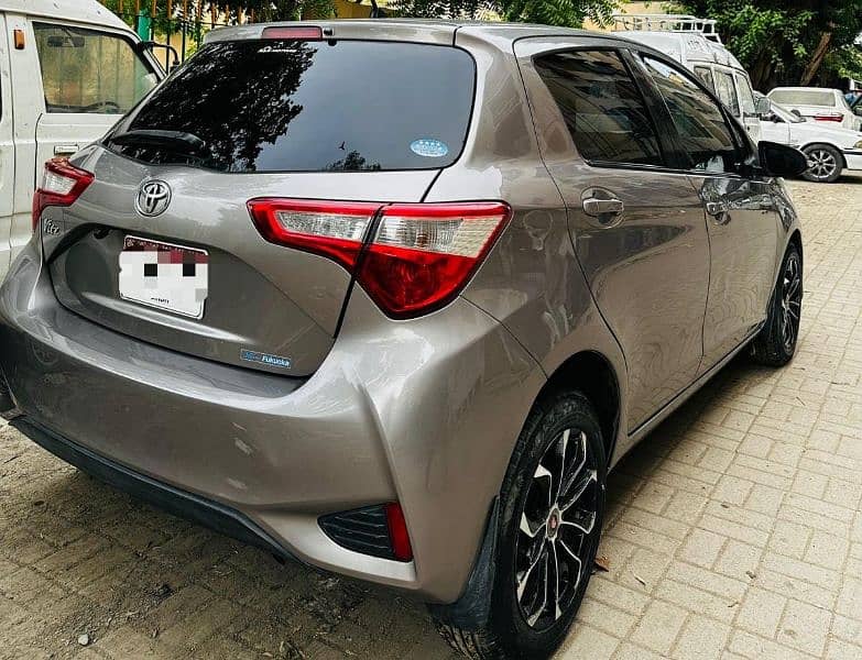 Toyota Vitz 2017 Modelo Híbrido en República Dominicana