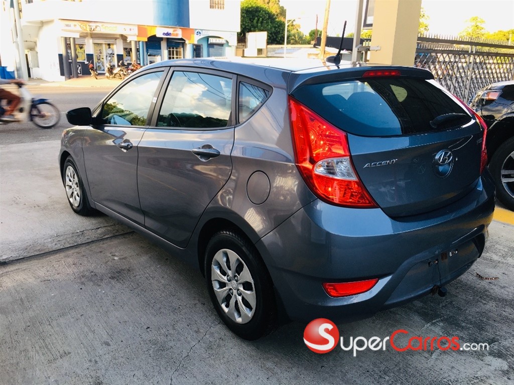 Hyundai Accent 2017 Sedán en República Dominicana