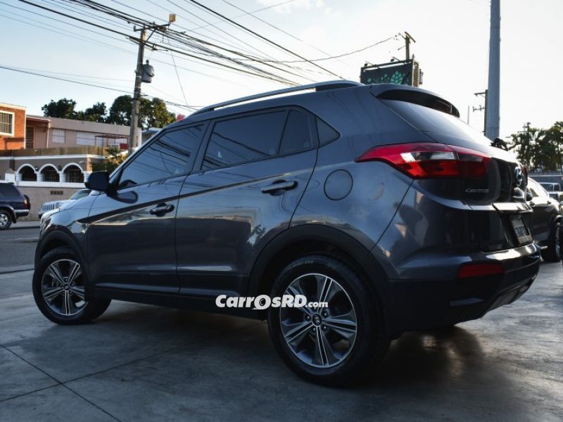 Hyundai Cantus 2017 Automóvil en República Dominicana