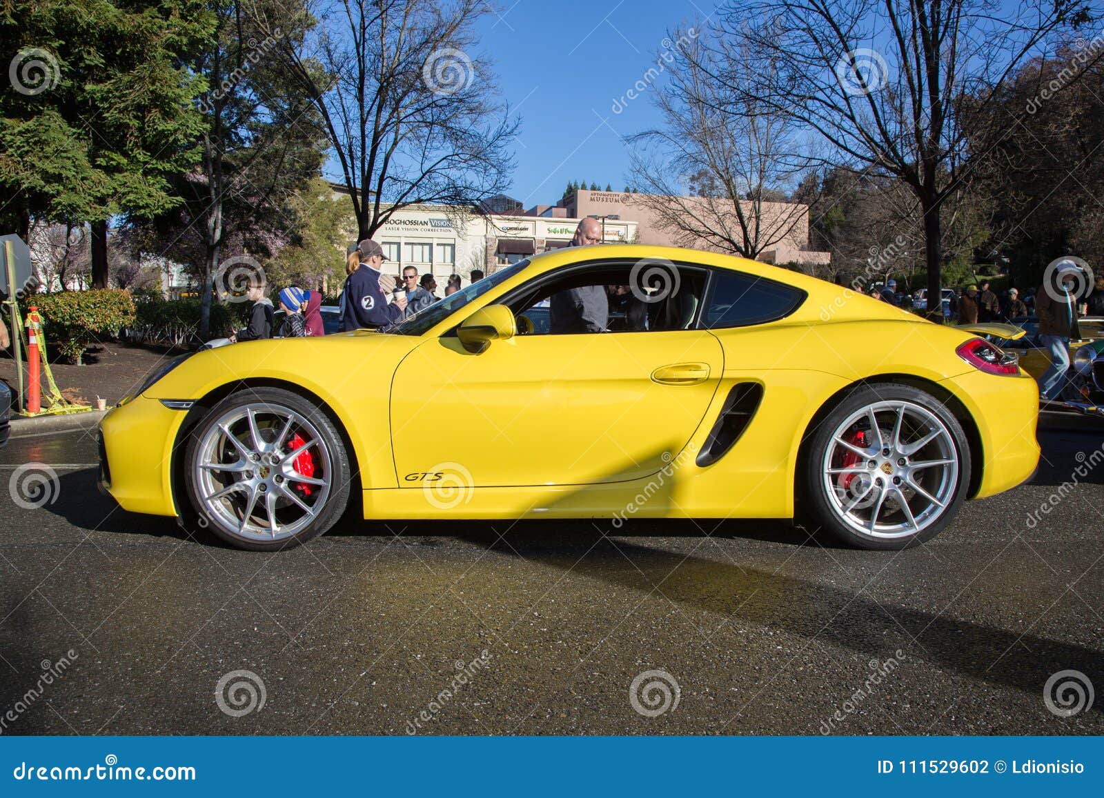 Porsche 911 Carrera 2017 Coche Deportivo en República Dominicana