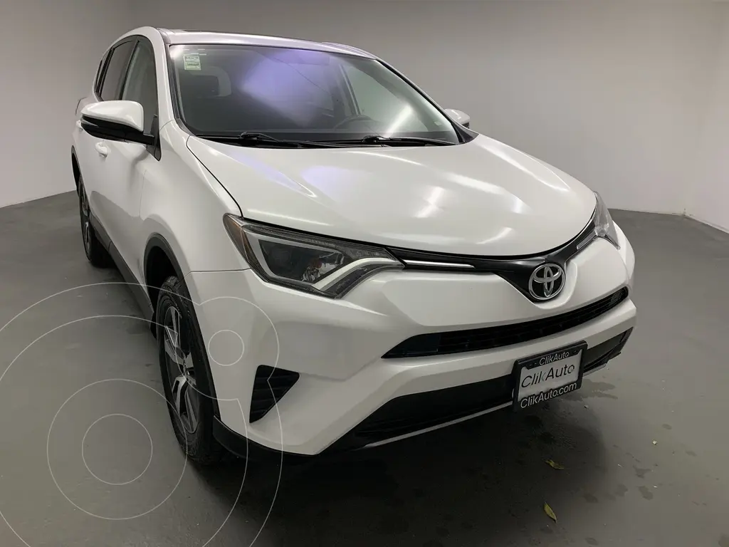 Toyota RAV4 LE 2017 SUV