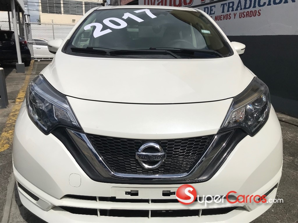 Nissan Note 2017 Coche Compacto en República Dominicana