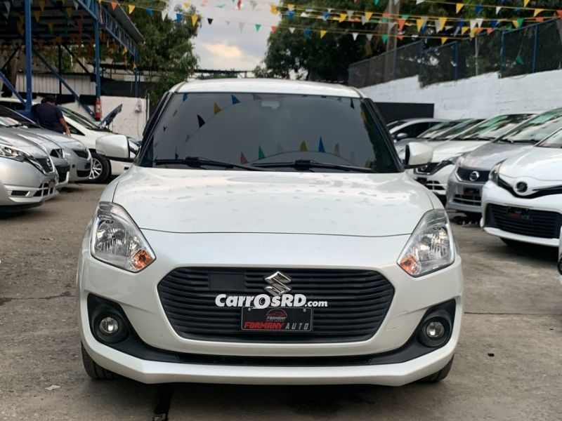 Suzuki Swift 2017 Coche Compacto en República Dominicana