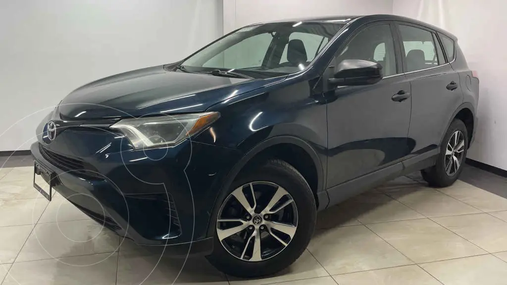 Toyota RAV4 XLE 2017 SUV en República Dominicana