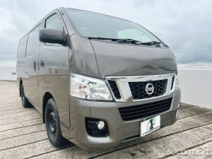 Nissan NV 350 modelo 2017 vehículo comercial diésel en República Dominicana