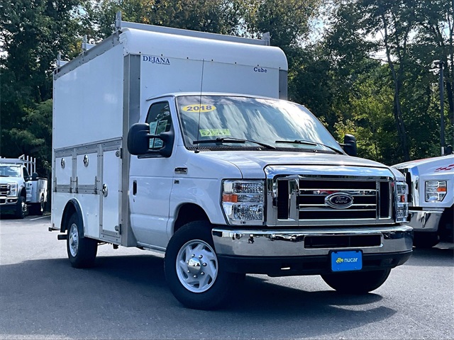 Ford E-350 Van 2018 en República Dominicana