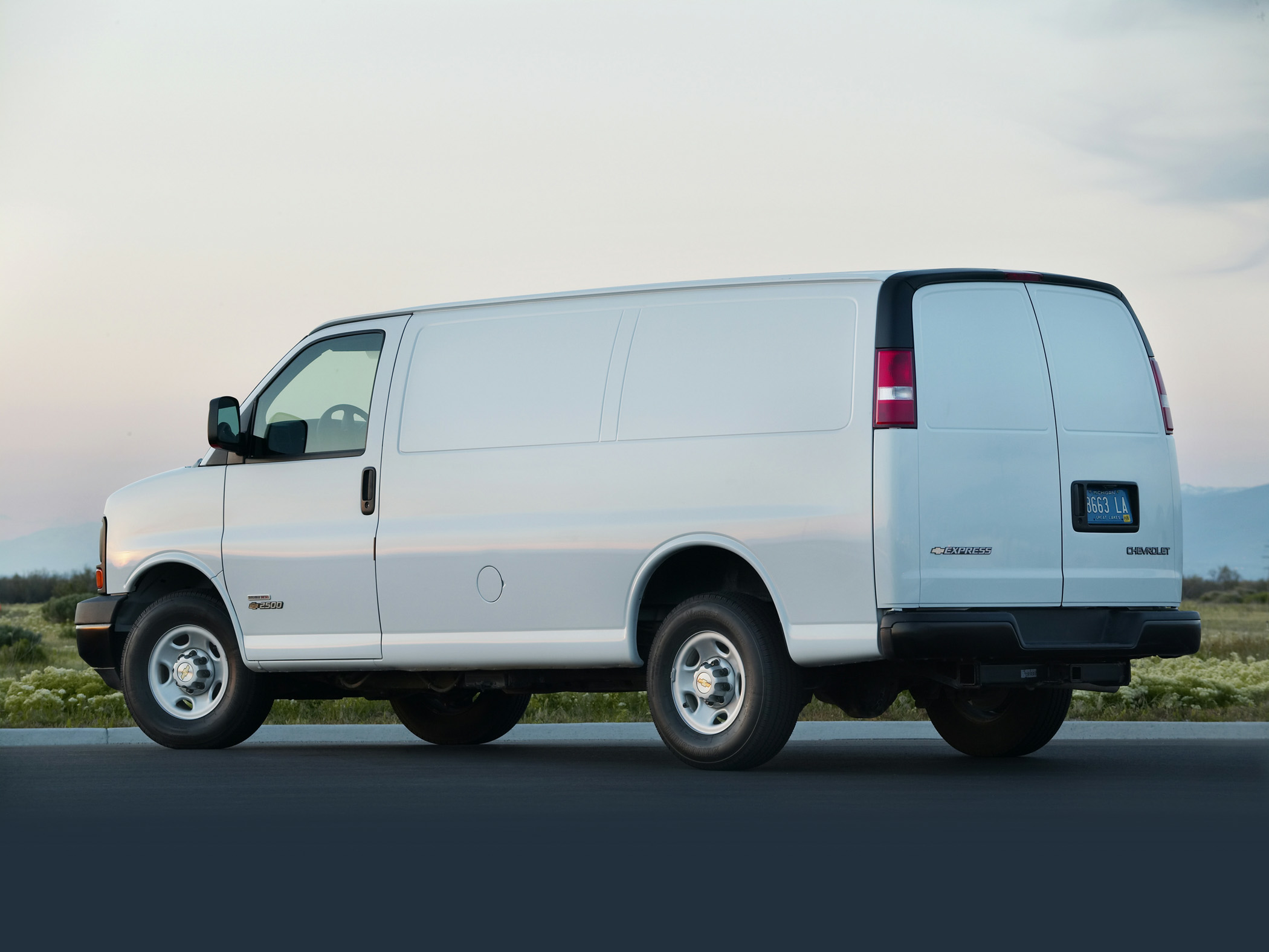 Chevrolet Express 2018 Furgoneta Comercial