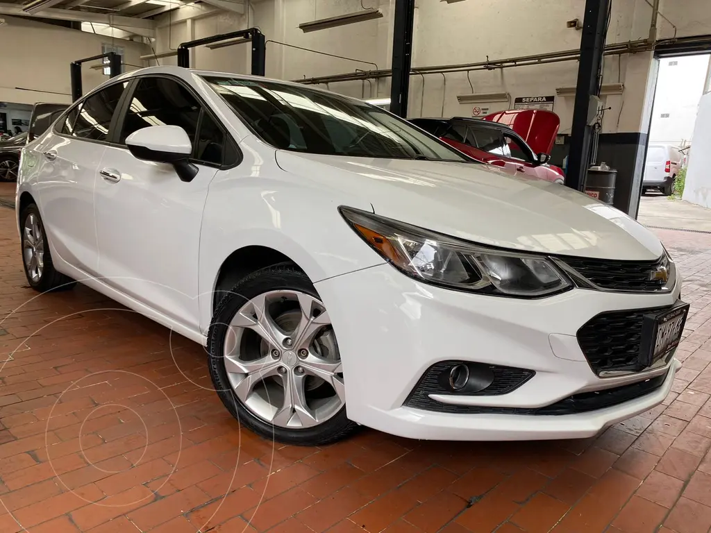Chevrolet Cruze LS modelo 2018 auto en República Dominicana