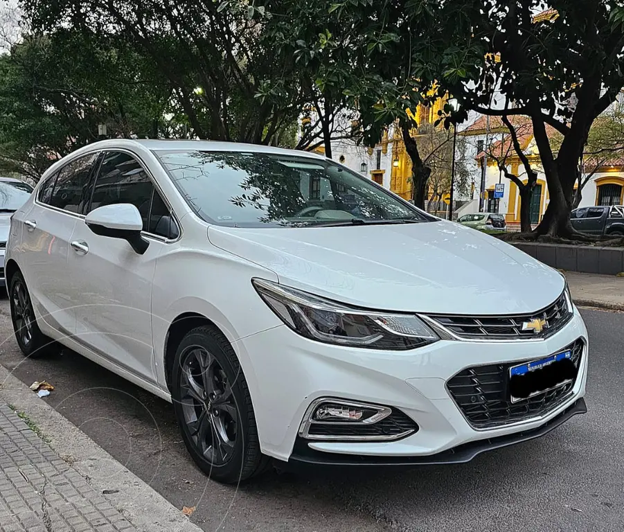 Chevrolet Cruze LS modelo 2018 auto en República Dominicana