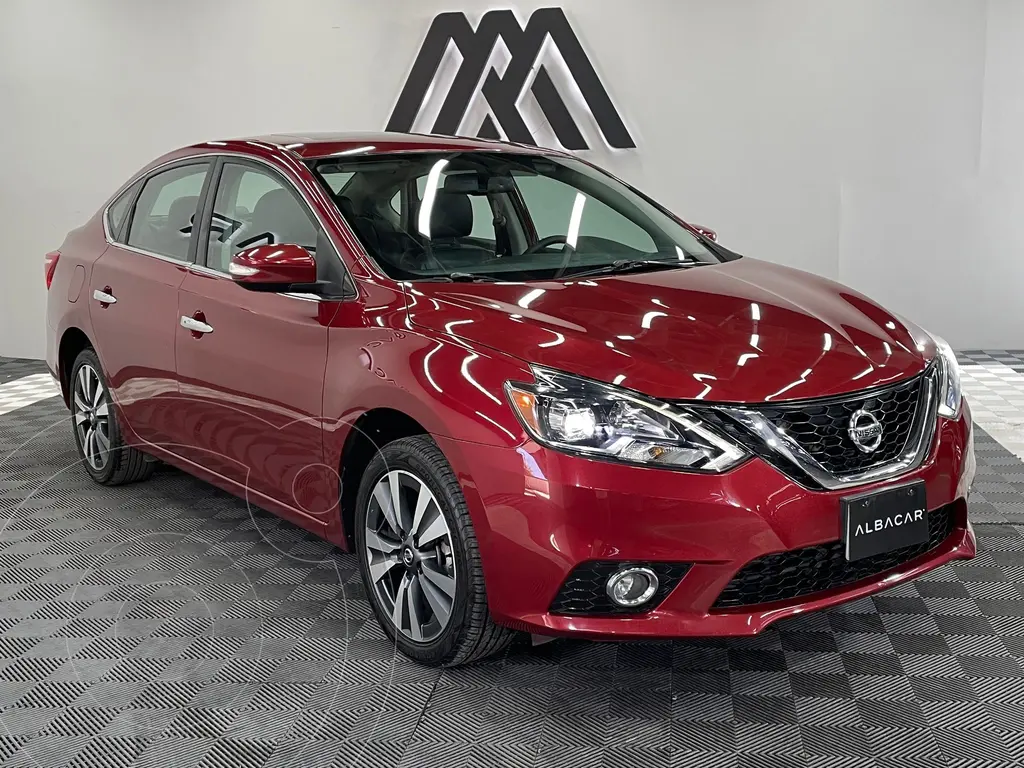 Nissan Sentra SR modelo 2018 automóvil en República Dominicana