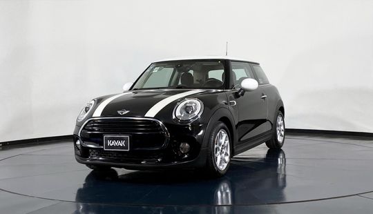 Mini Cooper Hardtop 2018 Motor Turbo 1.5L en República Dominicana