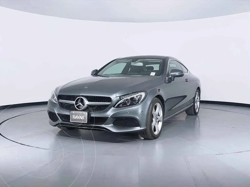 Mercedes-Benz Clase C 300 Modelo 2018 Sedan