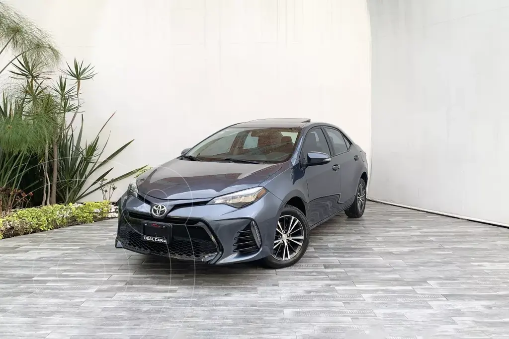 Toyota Corolla SE 2018 Sedán
