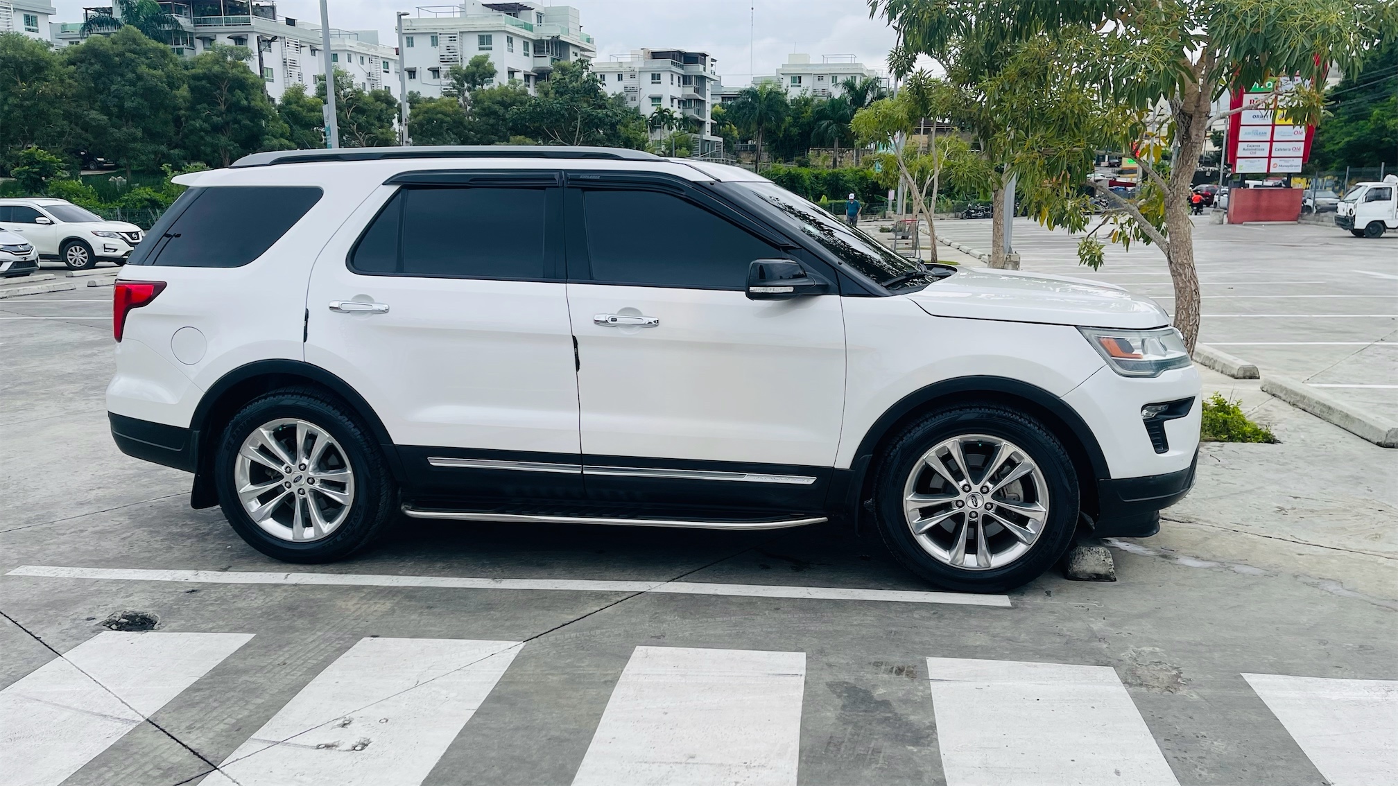 Ford Explorer Limited 2018 SUV en República Dominicana
