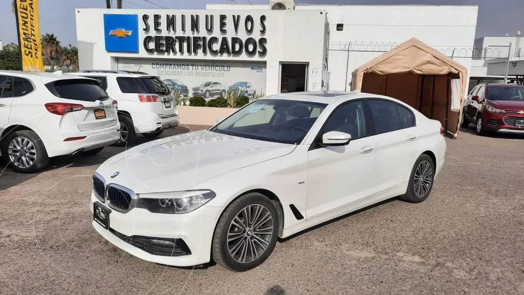 BMW Serie 5 530e Modelo 2018 Sedán en República Dominicana