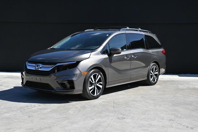 Honda Odyssey Touring 2018 Minivan