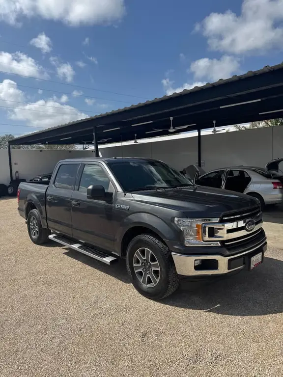 Ford F-150 XLT Power Stroke Camioneta 2018 en República Dominicana