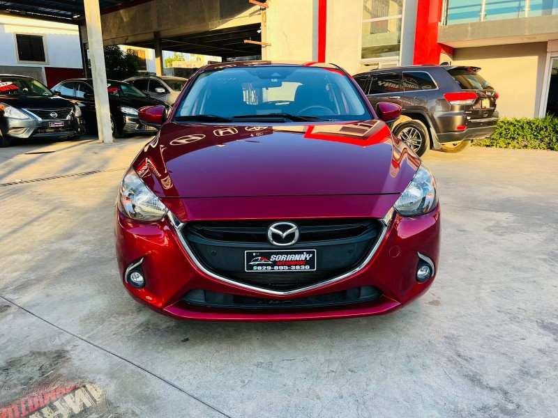 Mazda Demio 2018 modelo compacto en República Dominicana