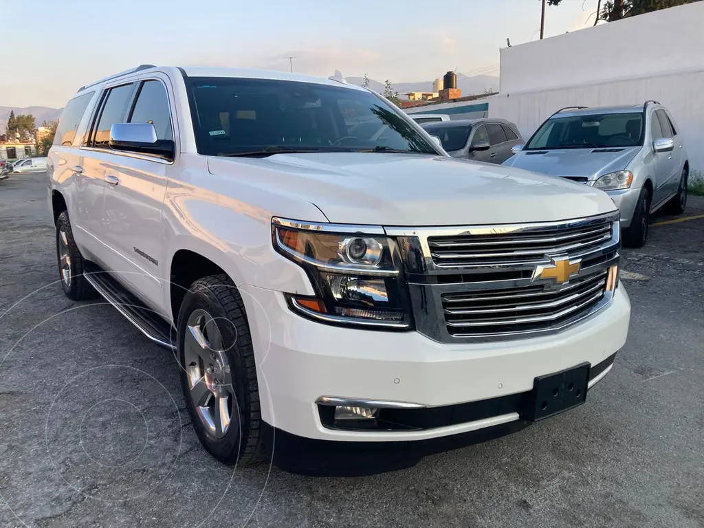 Chevrolet Suburban LT 2018 SUV V8 en República Dominicana