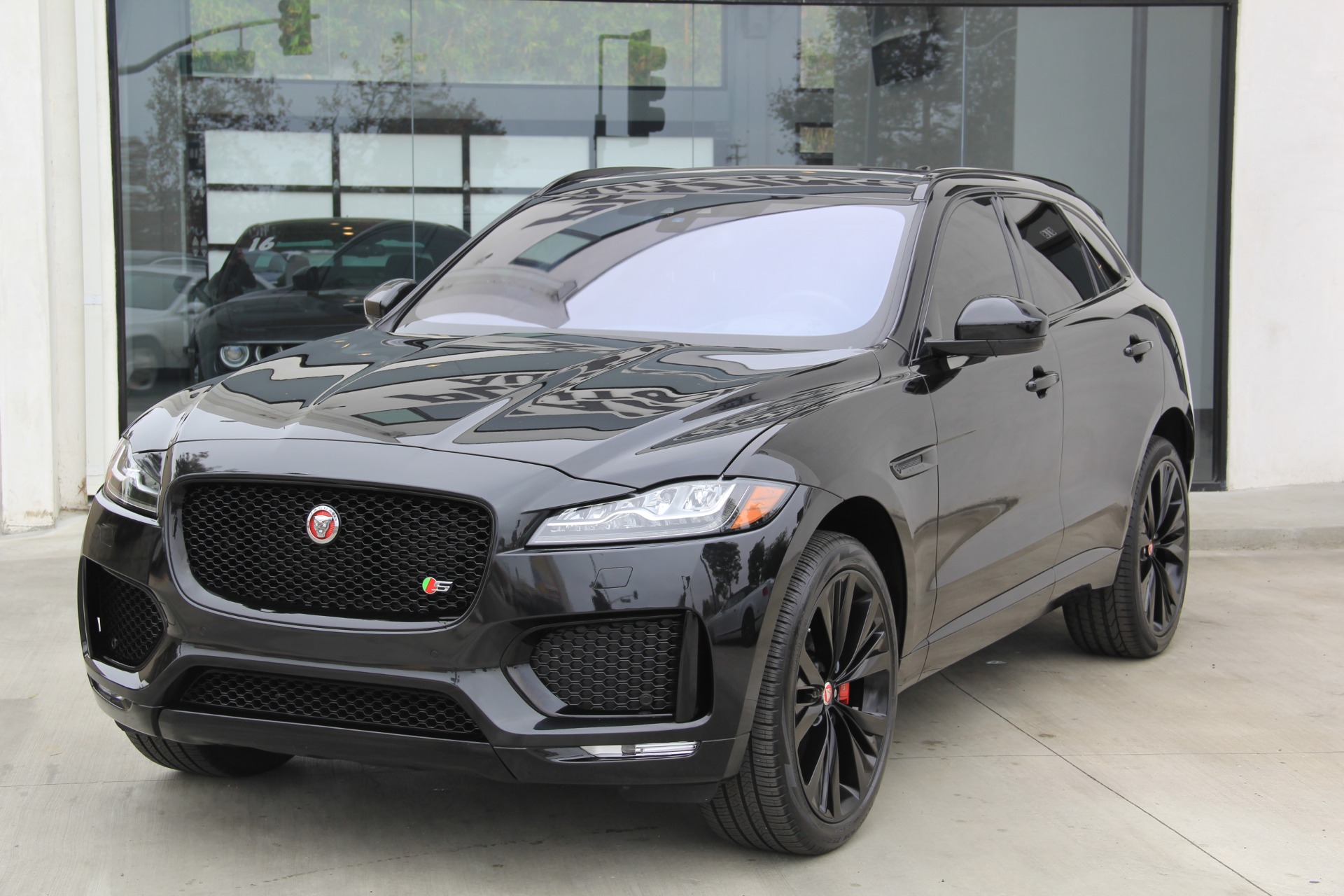 Jaguar F-Pace 2018 SUV de lujo