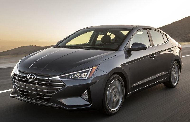 Hyundai Elantra 2018 Sedán Automóvil en República Dominicana