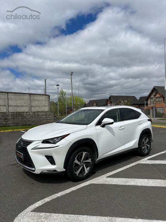Lexus NX 300 modelo 2018 SUV premium en República Dominicana